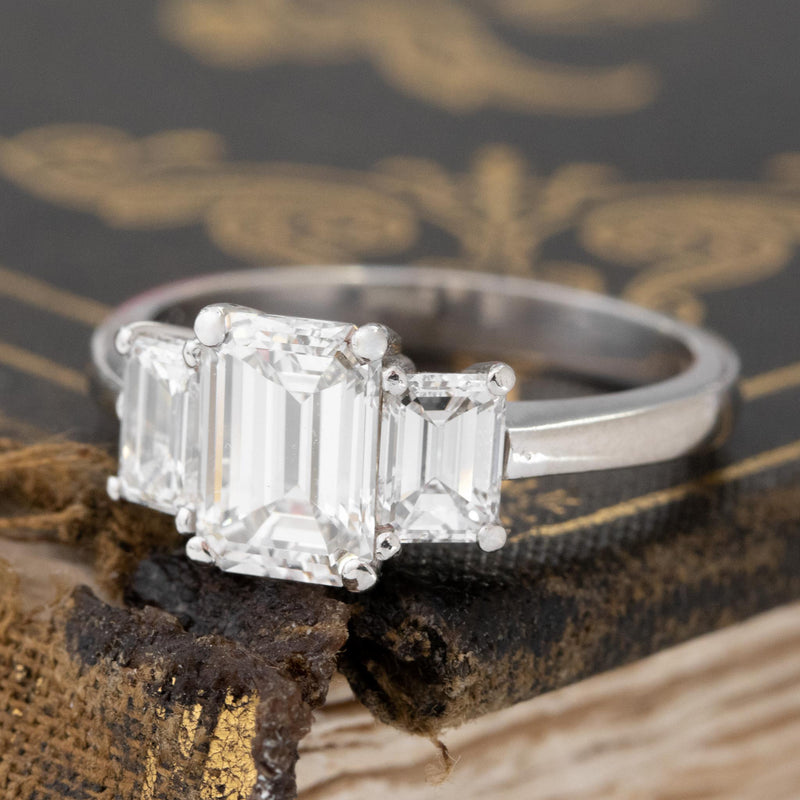 Emerald & Baguette Diamond Claw Set Trilogy Ring – Temelli Jewellery